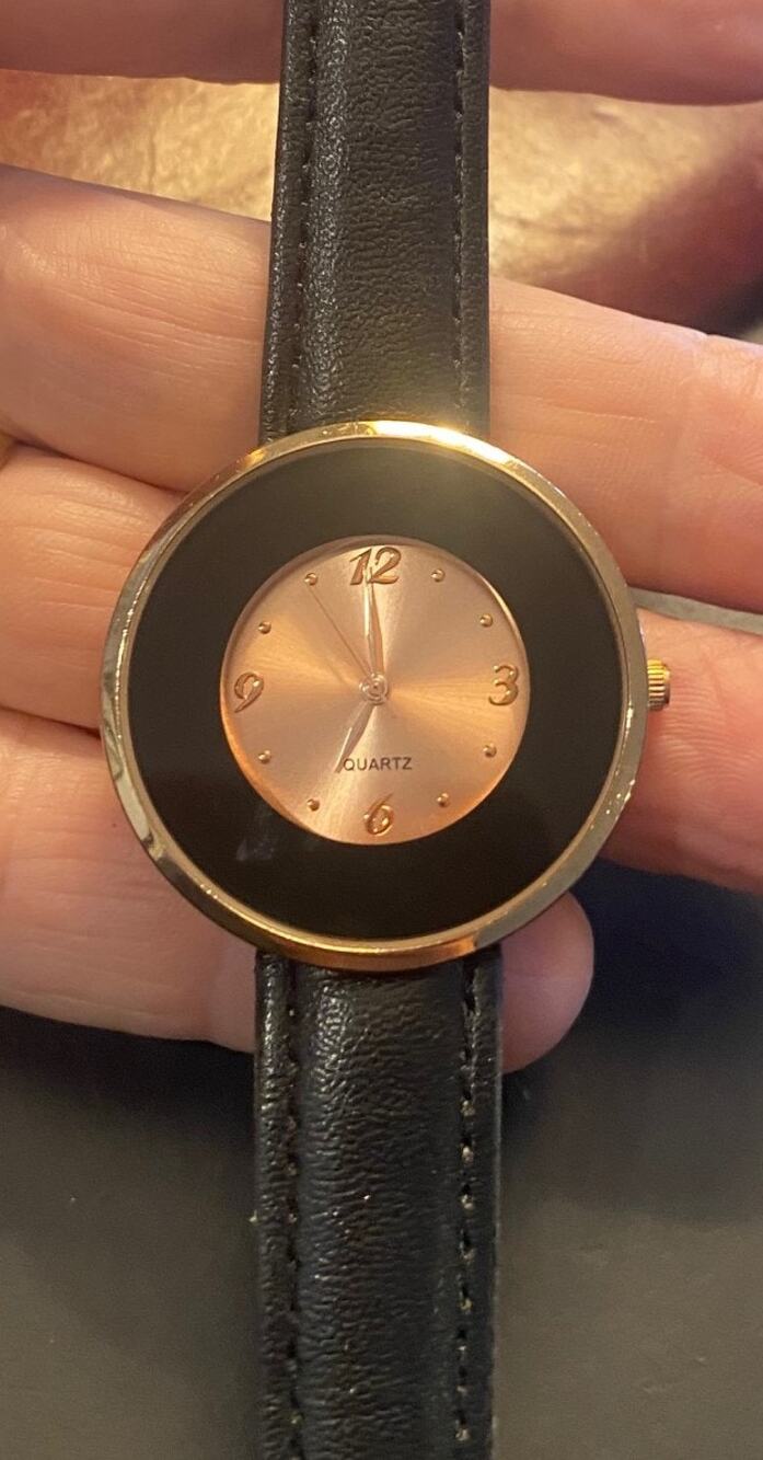 Women's 37mm rose Gold Tone Watch with Black enamel Bezel